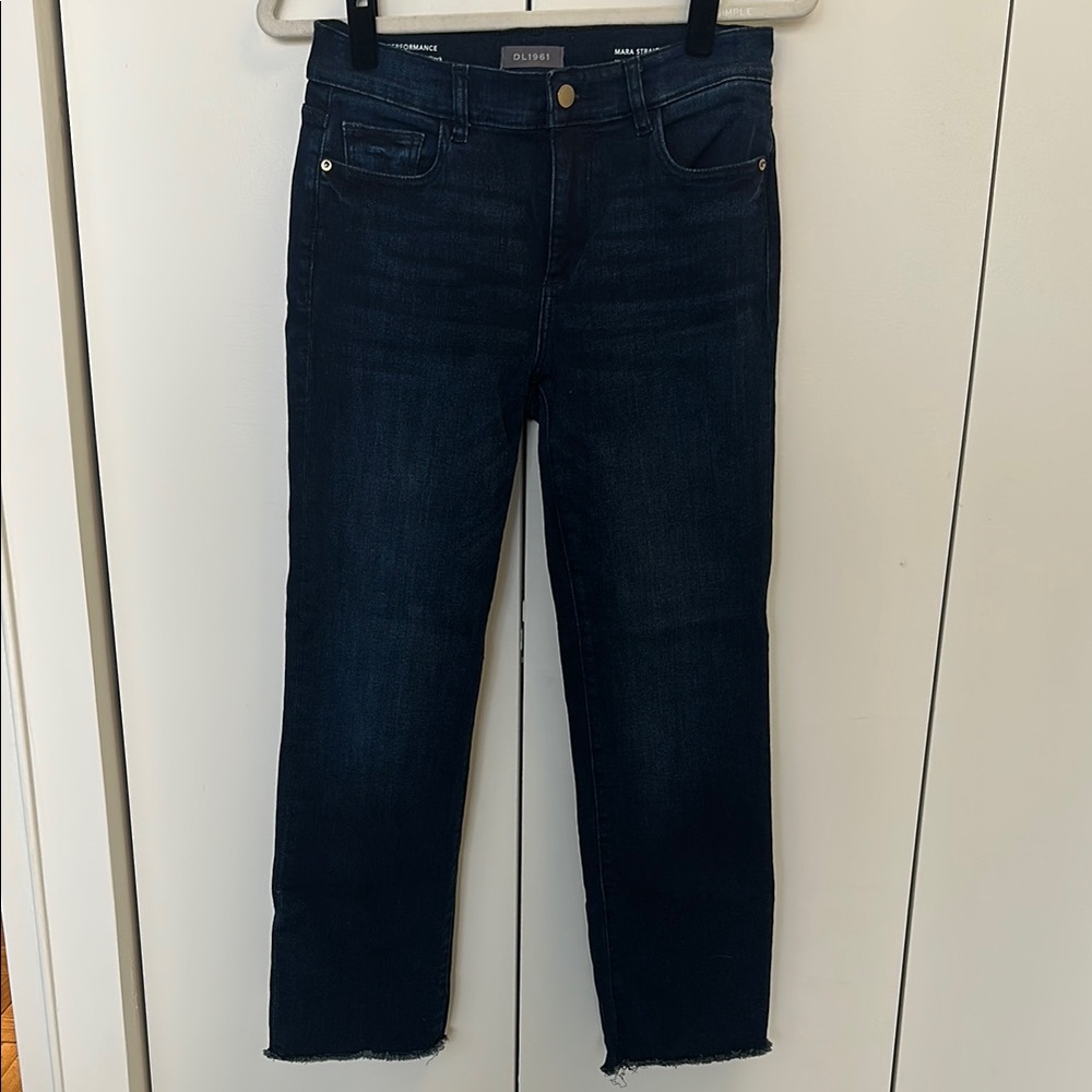 DL1961 Mara Straight